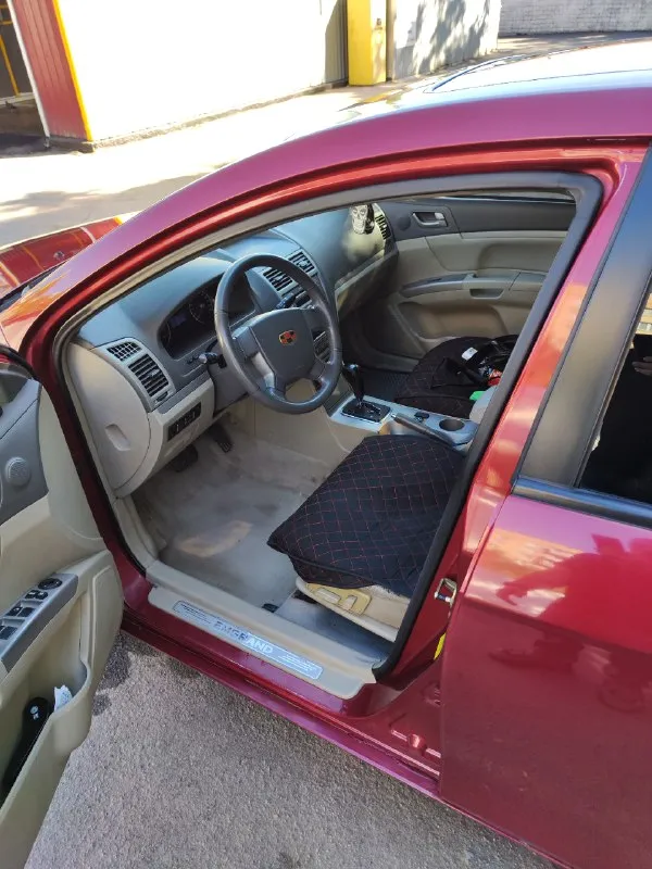 Продам geely емгранд ес7 2012 года. пробег 130тыс, растет. один хозяин с салона, покупалась в донецке. двигатель toyota 1.8. коробка вариатор, без нареканий. обслуживалась вовремя. электрика без нареканий. проблема - кузов, их болячка. цена 600тыс, торг-обмен. как первое авто или для девушки идеально подходит. звоните пишите+79497159211. 📞 звоните: +7(949)7159211 - фотография - 6