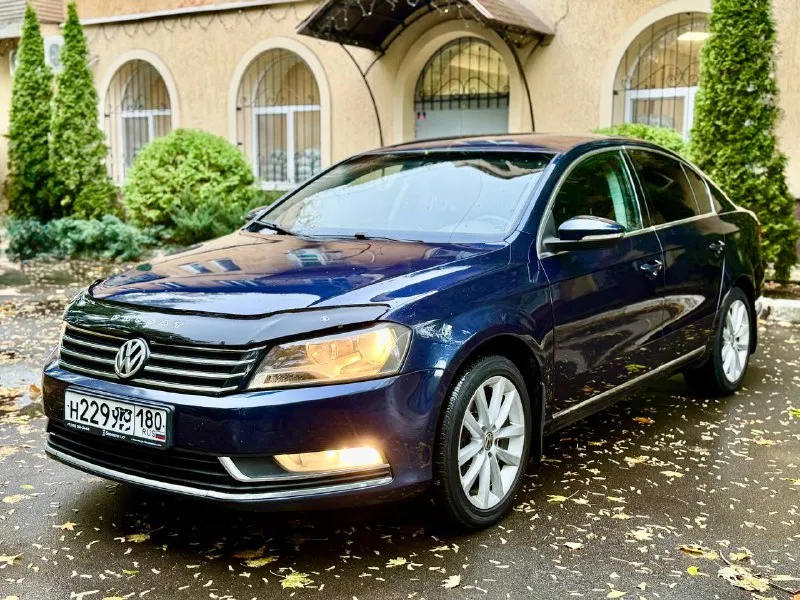 Volkswagen passat b7 2012 года эксплуатации, 1.8tsi, бензин, 165 тыс км пробег, без дтп! Автомобиль в отличном ухоженном состоянии! По кузову без нареканий! Двигатель ходовая в отличном состоянии все работает отлично, автомобиль вложений не требует, всегда бережная эксплуатация, расходники меняются каждые 7 тыс км, расхода масла нет! Салон чист ухоженный! В полной комплектации, кожа с альконтарой электро сидения большой монитор, полный электро пакет. 2 зонный климат контроль, датчики света дождя, обогрев сидений, складывание зеркал при закрытии авто, сидения с поддержкой, в данном авто есть все для комфортной езды и получения удовольствия от манёвренности езды! Юридически кристально чистая любое оформление собвственник, срочно все вопросы по телефону звонить в. Любое время! Цена 985 000 тыс руб, +7949-612-37-14
+7949-401-03-58
📞 Звоните: +7(949)6123714 - фотография - 3