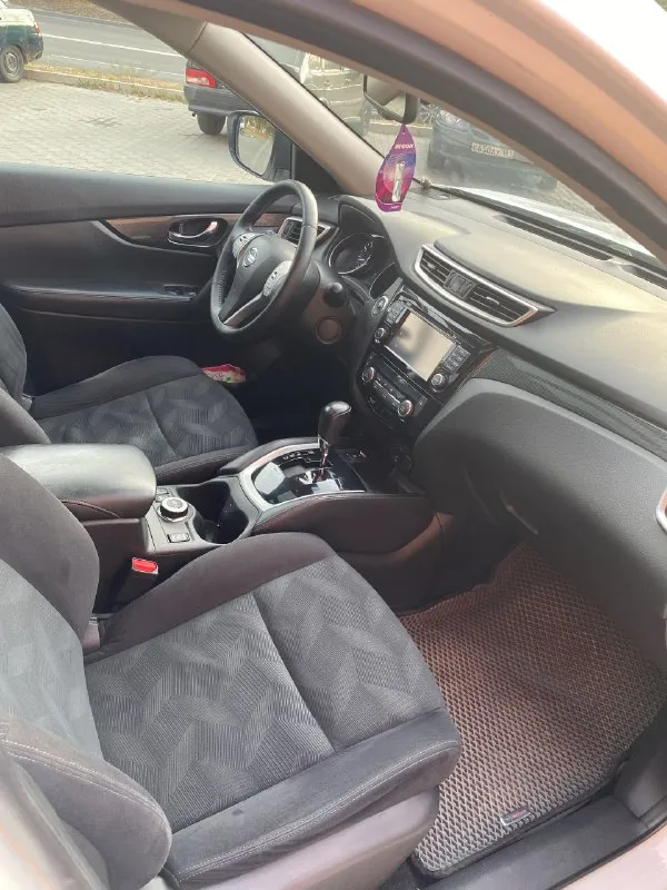 В продаже !!! отличный японский кроссовер!!! автомобиль дилерский, не привезенный!!. nissan x-trail t32 2015г. 1.830.000р двигатель - 2.0 бензин автоматическая коробка пробег - 172.000 (подтверждён) три собственника за всю историю! зелёная автотека без дтп и расчетов! весь в родном окрасе! без подкрасов! юридически чист! пред максимальная комплектация: - двухзонный климат, круиз контроль - эл. /привод зеркал, эл. /привод багажник -электрический ручник -панорама с люком - подогрев передних сидений - подогрев лобового стекла - безключевой доступ и старт/стоп - диски r18 - мультимедиа с камерой кругового обзора 360 - парктроники - датчик света и дождя. все вопросы по телефону(телеграмму) +79591361750 📞 звоните: +7(959)1361750 - фотография - 8