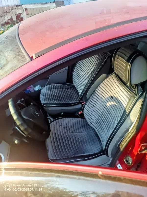 Продам citroen с3 2006г, 1.4 автомат. в отличном состоянии. пробег 135000. полная комплектация камера заднего вида датчик дождя, света климат контроль…. +комплект зимней резины шумка дверей, хорошая музыка. без ржавчины ухоженный обслуженный автомобиль с родным пробегом. . 450000т. р. +79495248492 📞 звоните: +7(949)5248492 - фотография - 3