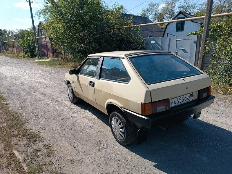 Продам ваз 2108(1987 г. в), машина полностью на ходу сел и поехал, двигатель 1300 см3 работает ровно не троит, кпп не гремит скоростя не вылетают, ходовая часть отличная, электрика вся исправна, чистый салон, продажа по тех. паспорту(постоянный учёт днр)на учёт рф 180 регион на 5 лет станет на вас без проблем, цена 85000 рублей, г. донецк, кировский район, +7(949)479-11-08 📞 звоните: +7(949)4791108 - фотография - 6