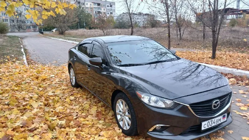 Продаётся личный автомобиль mazda 6 2012г. (по стс, в эксплуатации с 2014г. ) 2,5 (192 л. с. ) skyactiv коробка автомат пробег 129.000 мл. американка, были минимальные повреждения. комплектация: двухзонный климат, круиз, старт/стоп, безключевой доступ, камера заднего вида, мультируль, музыка bose и многое. ⚙масло менялось каждые 6т. км. (расходники на оригинал) резина новая, в комплекте также зимняя. пробег оригинал, любые проверки. vin по запросу. при покупке будете первым владельцем на учете рф🇷🇺 машинка просто🔥 цена 1 470 000 (торг реальному покупателю). +79493026441 +79493492340 📞 звоните: +7(949)3026441 - фотография - 8