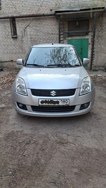 Suzuki swift 2008, mt, 199.000 тыс пробег отличная экономичная машинка, ходовка комфортная, коцек не много, технически обслужена, обслужены тормоза, есть заказ-наряды, би леды, подогрев зеркал, сел поехал, собственник. 1 хозяин в птс, авто с автосалона донецка 550 тыс. +79496397148 - фотография - 2