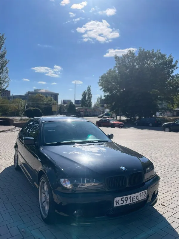 🇩🇪🇩🇪🇩🇪 bmw e46🇩🇪🇩🇪🇩🇪 год 2001 двигатель м54в22 коробка : пробег: 235000 комплектация авто : - 4 электростеклоподъемника, - электрозеркала с подогревом, - климат, - подогрев передних сидений, - мультируль в стиле м -круиз контроль -установлены би лэд линзы являюсь собственником т/с, автомобиль в хорошем состоянии, ходовая часть автомобиля обслужена, вложений не требует, обслужена, произведена частичная замена масла, работает хорошо. диски r17, 68 стиль. все остальные вопросы по телефону. цена 777 000, торг осмотр г. макеевка номер для связи +7 949 377 56 29 📞 звоните: +7(949)3775629 - фотография - 3