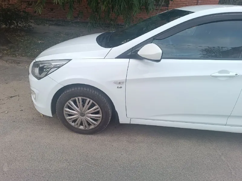 Продам хендай солярис 2014года, двигатель 1.6.механическая коробка передач. пробег 165149км. цена 1050000₽. тел:+79785099455 - фотография - 4