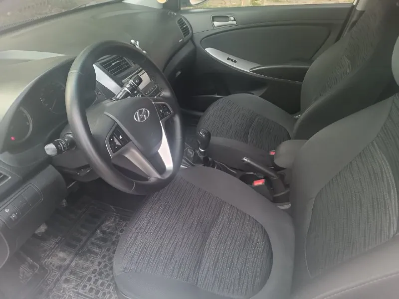 Продам хендай солярис 2014года, двигатель 1.6.механическая коробка передач. пробег 165149км. цена 1050000₽. тел:+79785099455 - фотография - 5