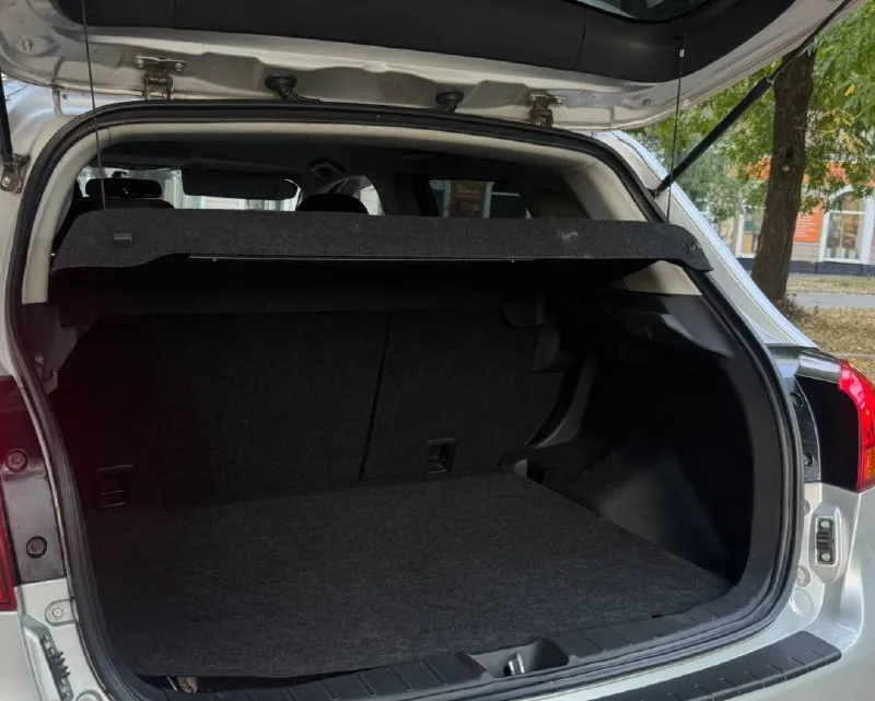 Продам mitsubishi asx год:2013 пробег :132.000 двигатель:1.6 коробка :механика автотека зелёная без дтп в родном окрасе автомобиль в идеальном состоянии за машину не стыдно полностью обслужен от а до я ходовая работает идеально без посторонних звуков 3.500км назад было полное обслуживание за машину не стыдно готов на любые проверки за ваш счет комплектация:, подогрев стекол, мульти руль, круиз контроль, подогрев сидений, кондиционер рабочий, bluetooth, в машине есть все для удобства цена: 1.080.000 +79495278015 - фотография - 6