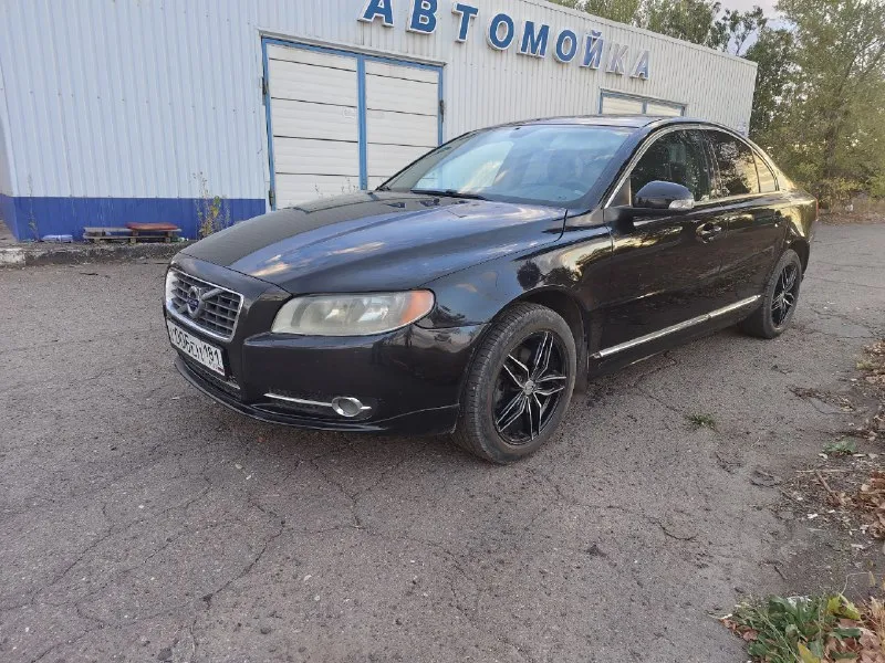 Я хозяин. продам ухоженный автомобиль. денег не жалел. продажа в связи с покупкой недвижимости. продается вольво s80 2011 года выпуска. объем двигателя 2,5 турбо, машина в отличном состоянии. двигатель после полного кап. ремонта. работает идеально. работает чётко. передачи переключает плавно - без пинков и рывков. была произведена замена масла. установлен новый компрессор кондиционера. новый фреон. климат-контроль работает. печка греет кузов автомобиля в отличном состоянии. оцинкован и бесшумлен заводом. ходовая часть полностью обслужена. посторонние звуки при езде отсутствуют. шикарный кожаный салон вас не оставит равнодушным. он отличного качества и в отличном состоянии. электрическая часть автомобиля полностью функционирует. работает каждая кнопочка. отличная фирменная резина и фирменные диски доставят вам огромное удовольствие при езде. автомобиль на данный момент не требует вложений. было вложено большое количество денег и времени. продав 📞 звоните: +7(959)1087621 - фотография - 2