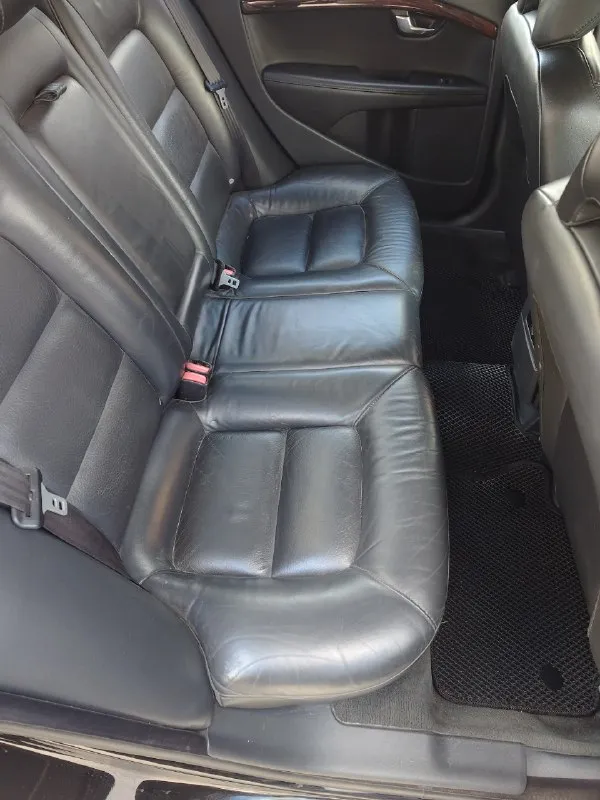 Я хозяин. продам ухоженный автомобиль. денег не жалел. продажа в связи с покупкой недвижимости. продается вольво s80 2011 года выпуска. объем двигателя 2,5 турбо, машина в отличном состоянии. двигатель после полного кап. ремонта. работает идеально. работает чётко. передачи переключает плавно - без пинков и рывков. была произведена замена масла. установлен новый компрессор кондиционера. новый фреон. климат-контроль работает. печка греет кузов автомобиля в отличном состоянии. оцинкован и бесшумлен заводом. ходовая часть полностью обслужена. посторонние звуки при езде отсутствуют. шикарный кожаный салон вас не оставит равнодушным. он отличного качества и в отличном состоянии. электрическая часть автомобиля полностью функционирует. работает каждая кнопочка. отличная фирменная резина и фирменные диски доставят вам огромное удовольствие при езде. автомобиль на данный момент не требует вложений. было вложено большое количество денег и времени. продав 📞 звоните: +7(959)1087621 - фотография - 7