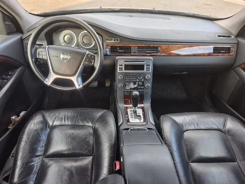 Я хозяин. продам ухоженный автомобиль. денег не жалел. продажа в связи с покупкой недвижимости. продается вольво s80 2011 года выпуска. объем двигателя 2,5 турбо, машина в отличном состоянии. двигатель после полного кап. ремонта. работает идеально. работает чётко. передачи переключает плавно - без пинков и рывков. была произведена замена масла. установлен новый компрессор кондиционера. новый фреон. климат-контроль работает. печка греет кузов автомобиля в отличном состоянии. оцинкован и бесшумлен заводом. ходовая часть полностью обслужена. посторонние звуки при езде отсутствуют. шикарный кожаный салон вас не оставит равнодушным. он отличного качества и в отличном состоянии. электрическая часть автомобиля полностью функционирует. работает каждая кнопочка. отличная фирменная резина и фирменные диски доставят вам огромное удовольствие при езде. автомобиль на данный момент не требует вложений. было вложено большое количество денег и времени. продав 📞 звоните: +7(959)1087621 - фотография - 8