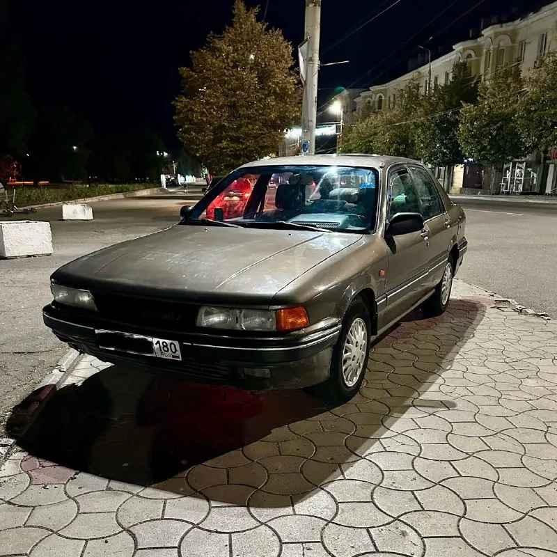 Продаю mitsubishi galant 6 1.8, 1991 года! отличный вариант для любителей классики! машина едет очень бодро, до 200 км/ч разгонял — не ведет, и есть потенциал для большего! новые тормоза и стойки, в остальном состояние хорошее. нужно вложиться в кузов: преварить крылья и арки. если заняться, выйдет лучше, чем приора и тому подобные в ценовом сигменте ! цена:. звоните для подробностей: +79493240524 📞 звоните: +7(949)3240524 - фотография - 2