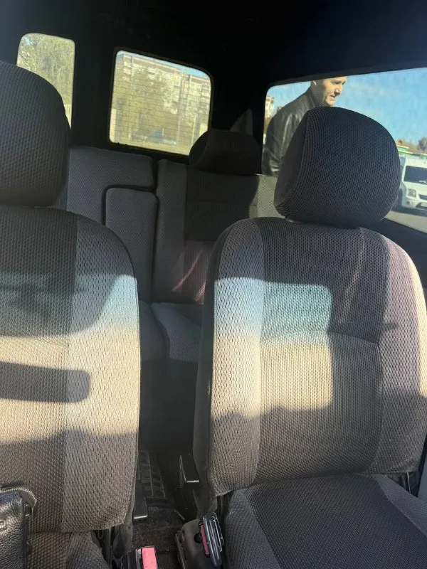 Прода рено кенго, 1.5 дизель 2004 года выпуска, родной пробег 191 тысяча, машина из под дедушки, в хорошем состоянии. авто на днр учёте. цена 430 тысяч рублей, небольшой торг возможен возле капота автомобиля. +7 949 526 50 11 алексей - фотография - 10