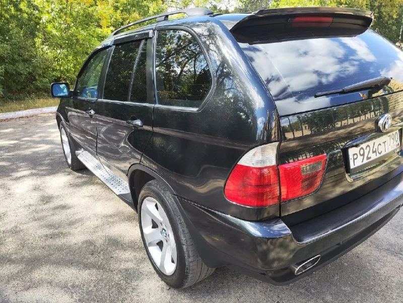 Продам bmw х5 2006г двигатель м57 3.0 самый лучший и надёжный мотор в бмв машинка обслужена и готова к эксплуатации автомобиль личный эксплуатировался бережно и вовремя обслуживался. ржавчины и рыжиков нет, нанесена керамика. вид имеет, салон ухоженный. ходовая обслужена, имеются новые запчасти на будущее, отдам с машиной. от машины не избавляюсь. климат контроль морозит электрика вся исправна. сел и катайся осмотр г. енакиево цена 1.2 мил торг возможен обмен с вашей доплатой тел +79493176466 📞 звоните: +7(949)3176466 - фотография - 7
