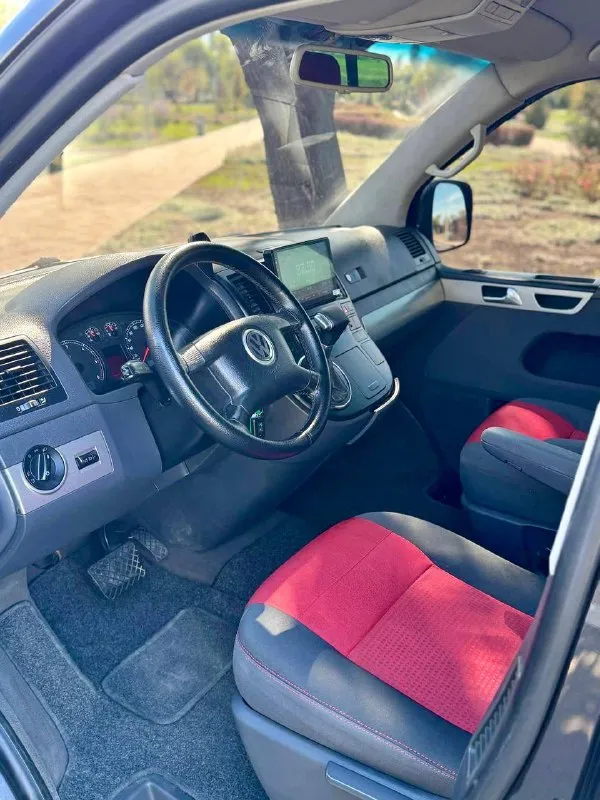 💣 Volkswagen t5 multivan

💰Цена: 1 500 000р
🏢Город: мариуполь
📅Год выпуска: 2004
🧾Пробег: 290 113 км.
⚙️Двигатель: 2.5
⛽Топливо: дизель
⚙️Кпп: автомат

📞 Телефон:

+7-949-551-91-52
+7-949-727-41-51
+7-989-263-55-56

💾 Описание:

Премиальная версия легендарного микроавтобуса vw transporter

☑️ Комплектация с акпп

☑️ 7 Мест, салон трансформер

☑️ Опрятный кузов без дефектов
(Всего три крашеных элемента)

✔️ Максимальная комплектация с классическим 6-ти ступенчатым автоматом, сдвижными дверьми с двух сторон, раздельным климат-контролем (холодит и греет шикарно), семи местный двухцветный салон трансформер со встроеным детским креслом, шесть подушек безопасности, стол, android телевизор и магнитола с bluetooth и камерой заднего вида, парктроники перед/зад, рейлинги, птф, abs, литые диски на хорошей летней резине.

✔️ Автомобиль после полного то с заменой масла в двигателе и акпп, всех фильтров и переуплотнения турбины.

Улица шевченко 269 - фотография - 10