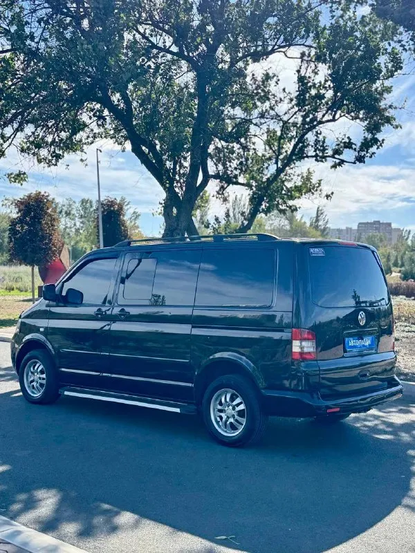💣 Volkswagen t5 multivan

💰Цена: 1 500 000р
🏢Город: мариуполь
📅Год выпуска: 2004
🧾Пробег: 290 113 км.
⚙️Двигатель: 2.5
⛽Топливо: дизель
⚙️Кпп: автомат

📞 Телефон:

+7-949-551-91-52
+7-949-727-41-51
+7-989-263-55-56

💾 Описание:

Премиальная версия легендарного микроавтобуса vw transporter

☑️ Комплектация с акпп

☑️ 7 Мест, салон трансформер

☑️ Опрятный кузов без дефектов
(Всего три крашеных элемента)

✔️ Максимальная комплектация с классическим 6-ти ступенчатым автоматом, сдвижными дверьми с двух сторон, раздельным климат-контролем (холодит и греет шикарно), семи местный двухцветный салон трансформер со встроеным детским креслом, шесть подушек безопасности, стол, android телевизор и магнитола с bluetooth и камерой заднего вида, парктроники перед/зад, рейлинги, птф, abs, литые диски на хорошей летней резине.

✔️ Автомобиль после полного то с заменой масла в двигателе и акпп, всех фильтров и переуплотнения турбины.

Улица шевченко 269 - фотография - 5