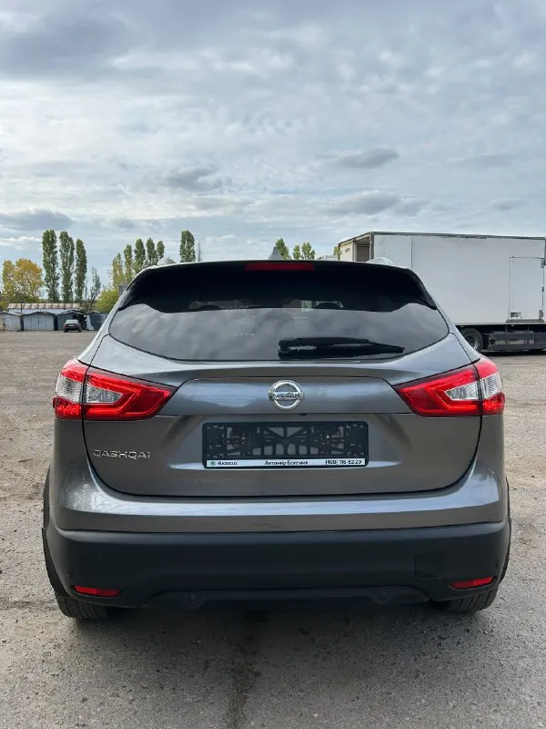 Nissan qashqai 2017 2.0 а. т 4wd подключаемый полный привод. пробег 151т/км. один владелец за всё время, бережная эксплуатация! без дтп, без окрасов, ни одного крашеного элемента. авто полностью обслужен. масла в моторе, и редукторе заменены 1500 км назад. салон как новый без запахов. лобовое оригинал с обогревом! два ключа, сервисная книжка. птс оригинал. переоформление в мрэо. осмотр в луганске. 🔹обзор камер 360’ 🔹датчик контроля дорожной полосы 🔹парктроники 🔹без ключевой доступ 🔹start-stop, дистанционный запуск 🔹двух зонный климат-контроль 🔹кожаный мульти руль 🔹датчик света, дождя 🔹мультимедиа android auto, bluetooth, aux, usb, громкая связь 🔹бортовой компьютер 🔹круиз контроль 🔹эл. рег. и обогрев сидений 🔹эл. рег. эл. складывание и обогрев боковых зеркал 🔹штатная bi-led оптика 🔹эл. ручник и т. д 1700000 руб +79591457754 📞 звоните: +7(959)1457754 - фотография - 6