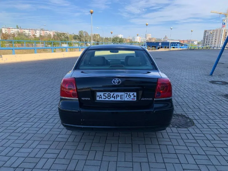 Toyota avensis 1.8 2 хозяина год 2004 все стекла заводские лобовое с подогревом дворников но есть трещина на лобовом пробег 165т оригинальный автотека зелёная без дтп автомобиль заводском окрасе за исключением одной детали косметика резина стоит новая мотор коробка ходовая в идеальном состоянии намёк на ржавчину нету вообще сохранился отлично автомобиль г. мариуполь +79496347909 цена 750т - фотография - 5