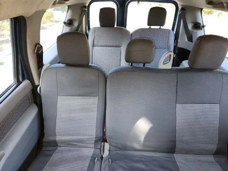 Продам dacia logan 2008 год 7 мест. 1.6 8 клапанов 90 л. с, кпп механика. машина местная куплена в донецке в салоне. комплектация- кондиционер, передние стеклоподьемники, гур, птф, air bag, центральный замок, электро зеркала, сигнализация. г макеевка, цена 650000 р. +79493081144 📞 звоните: +7(949)3081144 - фотография - 8