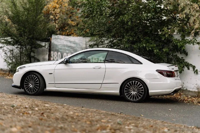 Продам mercedes e250cgi кузов: купе пробег: 240000 двигатель: 1.8 турбо бензин автомобиль который со... - фотография