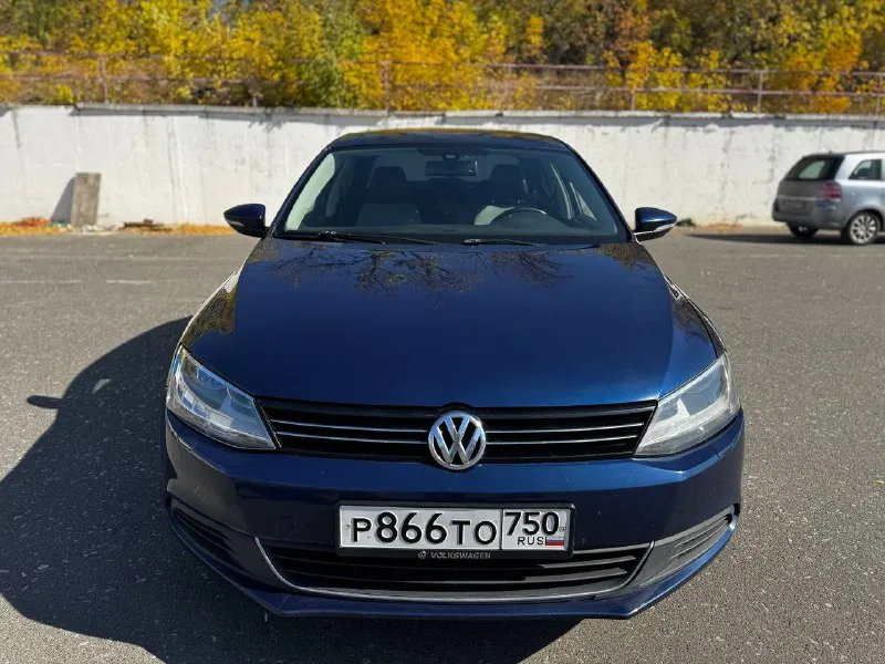 Volkswagen jetta 2012 год
Двигатель 1.6 на 105 л. С.
Коробка автомат asin 6ступ.
Пробег 199 тыс.
Авто без дтп, в отличном техническом состоянии, ни каких вложений не требует, все стекла родные, по кузову есть косметические окрасы, хорошая комплектация с кожаным салоном в отличном состоянии, 2-х зоным климат контролем, круиз контроль, подогревы сидений, авто свет.
Цена : 💲 1. 000000
☎️ +79497029215 📞
📞 Звоните: +7(949)7029215 - фотография - 1