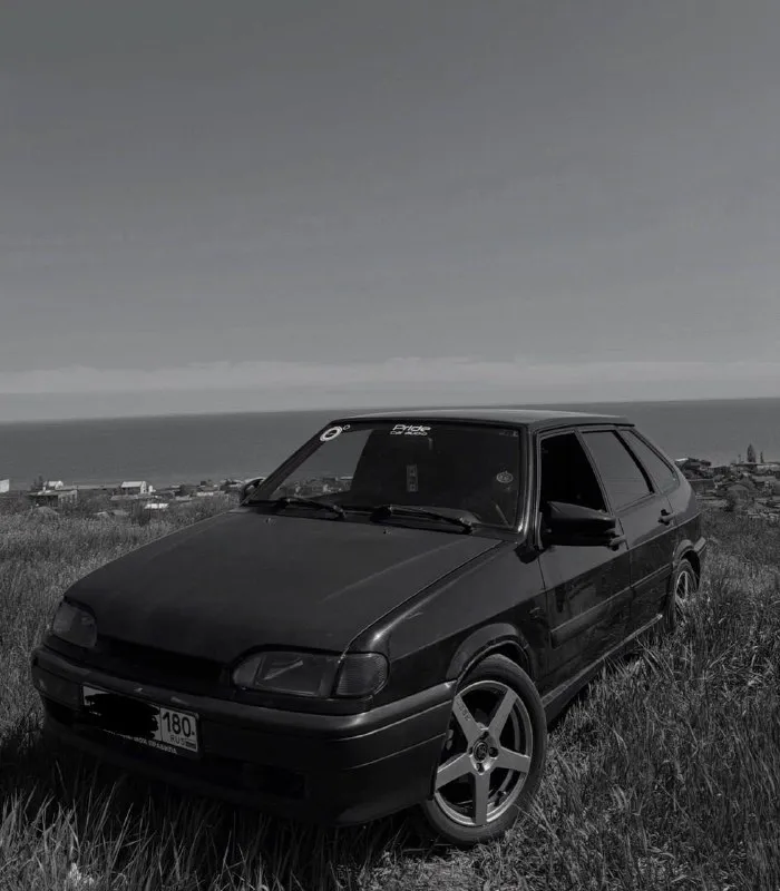 В продаже ваз 2114, 2012 года выпуска, я владелец. после кап. ремонта, не троит не дымит, стоит полн... - фотография