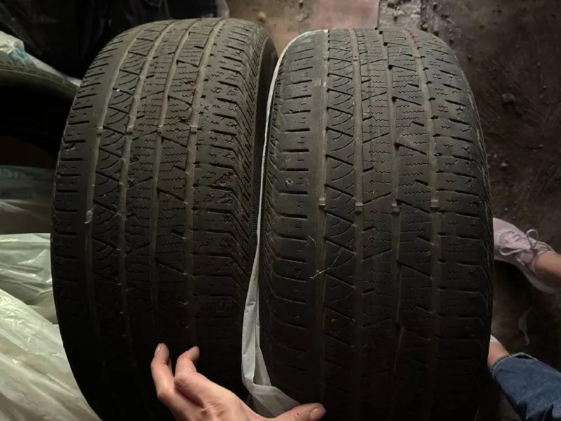 Продам: -2 колеса bridgestone зима 235/55/r19 за 3000 руб -4 колеса michelin все сезонная 215/65/r17 за 10000 руб - диски тормозные с audi q5/a4 оригинал ( прошли 53000 км) за 3000 руб/ пара - есть также магнитола с тигуана 2019 года в полностью рабочем состоянии( треснут сенсор в нижнем левом углу, на работу не влияет) за 3000 руб +79493530212 - фотография - 2