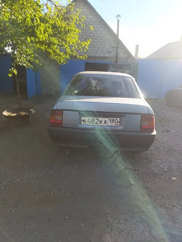 Opel вектора а 91 год 1.8 моно инж. переоформление енакиево 250 торг без вложений газ бенз +79495215253 📞 звоните: +7(949)5215253 - фотография - 5