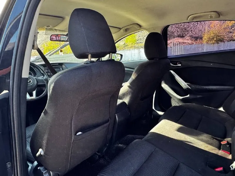 В продаже mazda 6, 2014 года выпуска автомобиль на моторе 2.0 бензин. двигатель работает отлично, не троит и не дымит! коробка автомат, переключает хорошо, без пинков и рывков. ходовая часть обслужена, ничего не стучит и не гремит. автомобиль полностью в родном окрасе! не крашена ни одна деталь! по документам полный порядок, любой вид переоформления. осмотр в донецке цена 1.460.000, возможен торг у авто ☎️ +7 (949) 628-72-17 📞 звоните: +7(949)6287217 - фотография - 8