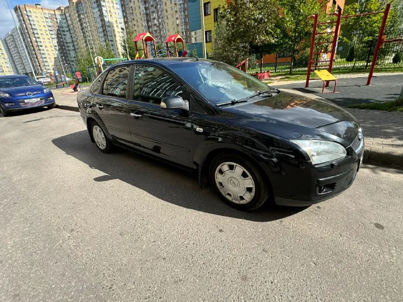 Ford focus ( ford фокус) 2007 года. объём двигателя: 1,8 автомобиль в отличном состоянии. комплектация chia - кондиционер, все четыре стеклоподъемника, электрическая регулировка зеркал, обогрев переднего стекла, обогрев заднего стекла, подогрев сидушек, abs, хорошая магнитола. днище, порого, лонжероны, стаканы - всё целое. двигатель, коробка передач без нареканий, вложений не требует в дтп не участвовал осмотр г. шахты цена - 400,000 тыс. шустрым торг все остальные вопросы по телефону: также можете писать в лс +7 916 129-35-90 +7 926 040-51-81 📞 звоните: +7(916)1293590 - фотография - 2