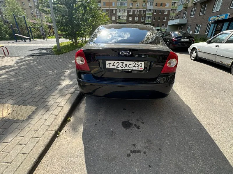 Ford focus ( ford фокус) 2007 года. объём двигателя: 1,8 автомобиль в отличном состоянии. комплектация chia - кондиционер, все четыре стеклоподъемника, электрическая регулировка зеркал, обогрев переднего стекла, обогрев заднего стекла, подогрев сидушек, abs, хорошая магнитола. днище, порого, лонжероны, стаканы - всё целое. двигатель, коробка передач без нареканий, вложений не требует в дтп не участвовал осмотр г. шахты цена - 400,000 тыс. шустрым торг все остальные вопросы по телефону: также можете писать в лс +7 916 129-35-90 +7 926 040-51-81 📞 звоните: +7(916)1293590 - фотография - 6