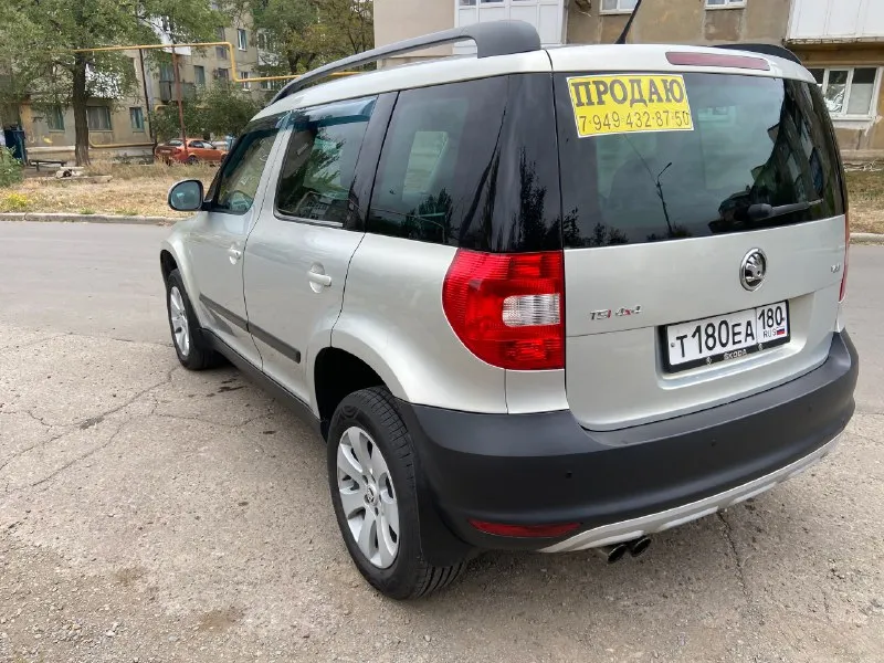 Продам компактный кроссовер skoda yeti 2013 год, 4x4 полный привод мотор 1.8 tfsi пробег родной 150 000км, хороший высокий надежный автомобиль, обслуженный полностью комплектация: мультируль, круиз контроль, датчик дождя-света, раздельный климат контроль. обогрев зеркал, сидений, эл, зеркала, парктроник (перед, зад ) автозапуск, два ключа! yeti это родственник volkswagen tiguan, с которым автомобиль имел общую платформу и двигатель получил приз «семейный автомобиль года» от известного журнала top gear magazine, в 2010 году занял 4 место на конкурсе «европейский автомобиль года” продажа от хозяина территориально город ждановка цена 1.150 000 продажа без номеров тел. +79494328750 если не доступен пишите в телеграмме я вам перезвоню. 📞 звоните: +7(949)4328750 - фотография - 4