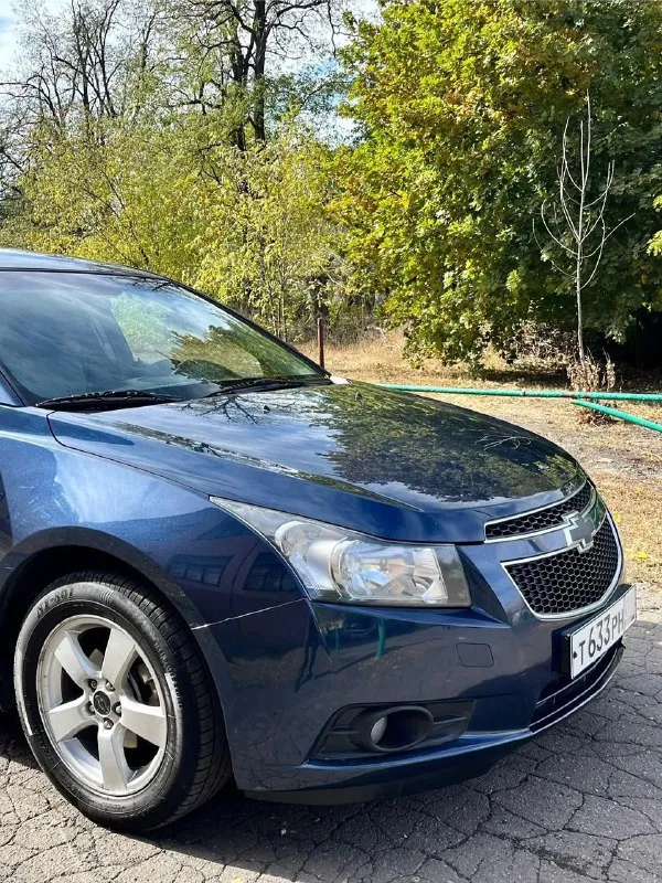 Chevrolet cruze цена : 768,000( разумный торг у капота ) 2012 :года 3 хозяина ( птс оригинал ) 155.000 пробег 2 косметических окраса ( остальные детали в родном окрасе ) мотор 1,6 ( без вазаригуляторов и без теплообменника ) техническая часть коробка, мотор, ходовая, электрика в полном порядке ничего делать не нужно комплектация : кондиционер, 2 подогрева сидений, 4 эл-стеклоподъемника, эл- регулировка зеркал, подогревы заднего стекла и бокавых зеркал, abs, esp. номер : +79493646788 +79493717705 - фотография - 3