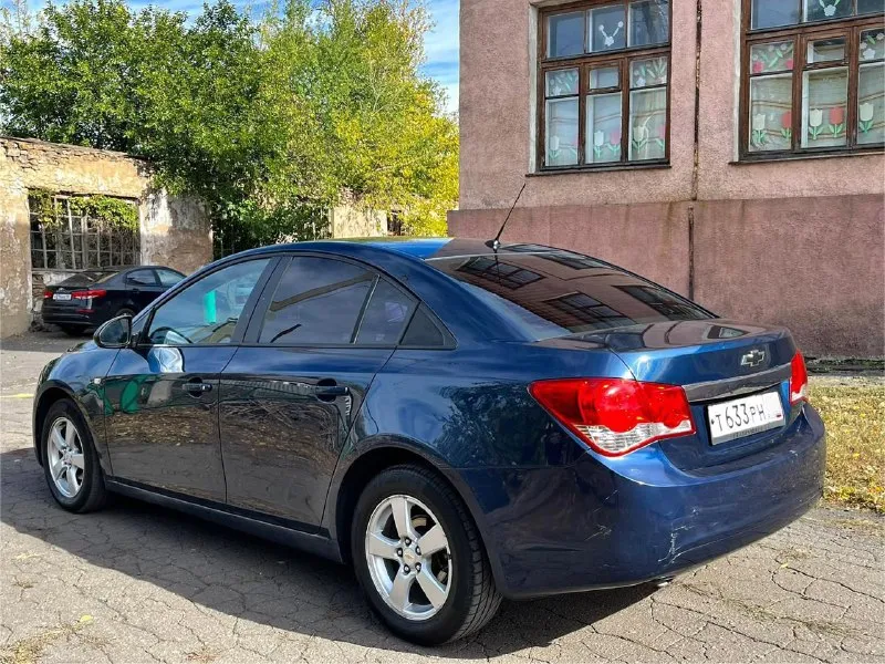 Chevrolet cruze цена : 768,000( разумный торг у капота ) 2012 :года 3 хозяина ( птс оригинал ) 155.000 пробег 2 косметических окраса ( остальные детали в родном окрасе ) мотор 1,6 ( без вазаригуляторов и без теплообменника ) техническая часть коробка, мотор, ходовая, электрика в полном порядке ничего делать не нужно комплектация : кондиционер, 2 подогрева сидений, 4 эл-стеклоподъемника, эл- регулировка зеркал, подогревы заднего стекла и бокавых зеркал, abs, esp. номер : +79493646788 +79493717705 - фотография - 7