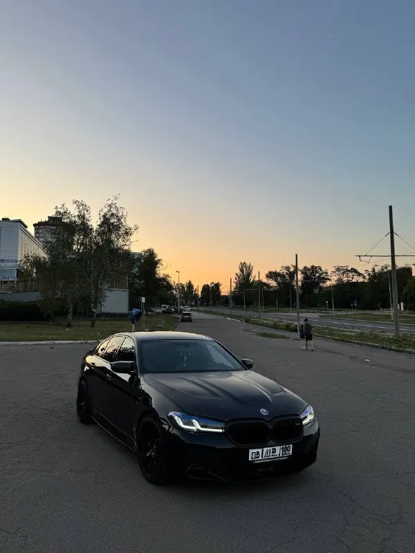 Продам bmw g30 530d xdrive мотор b57 пробег 168.000 комплектация м sport pro: сидения с вентиляцией,... - фотография