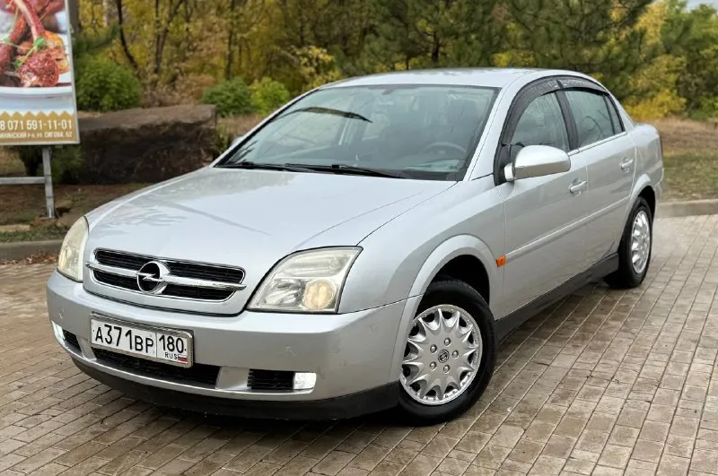 Opel vectra 2003 год пробег 197.000км 1.8л механика в отличном состоянии. мотор работает ровно, масл... - фотография