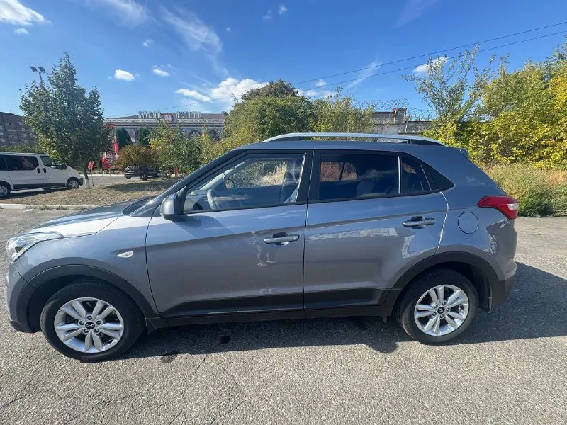 💶 1 950 000 📮 донецк 🚘 hyundai creta 📅 2019 📊 пробег: 52000 ⛽ 2.0, бензин, акпп 1 владелец, не бита, не крашена. дтп не было, состояние отличное. трещина на лобовом от камня. торг присутствует. ☎ +79493523341, +79493280505 - фотография - 3