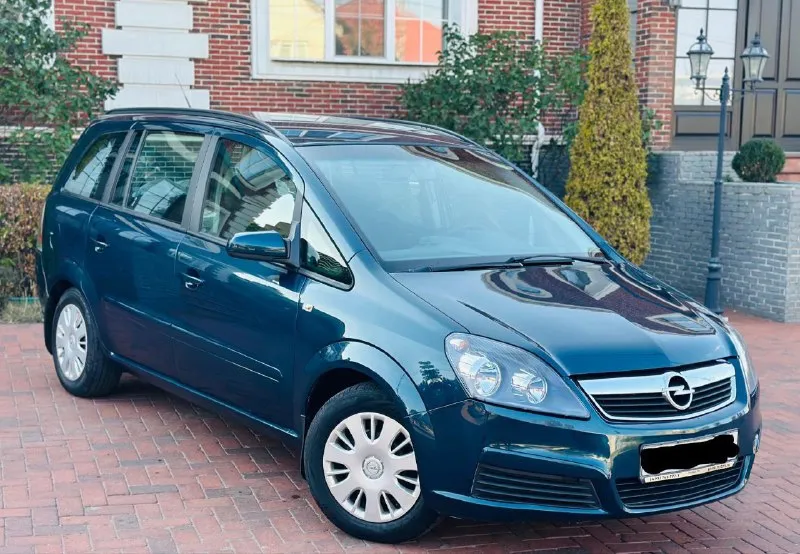 Opel zafira b -год 2007 -мотор 1.8 -кпп механика. -пробег: 225.000. о машине; автомобиль в отличном... - фотография