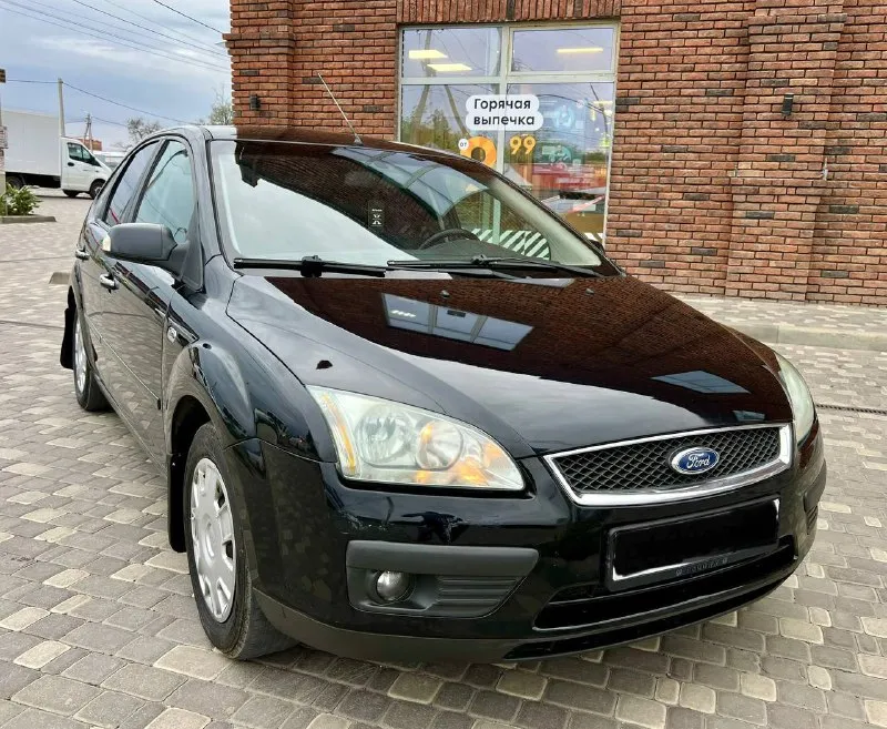 Форд фокус год выпуская 2007 объём двигателя 1.8 бензин чиа комплектацыя на климате по кузову в идеа... - фотография