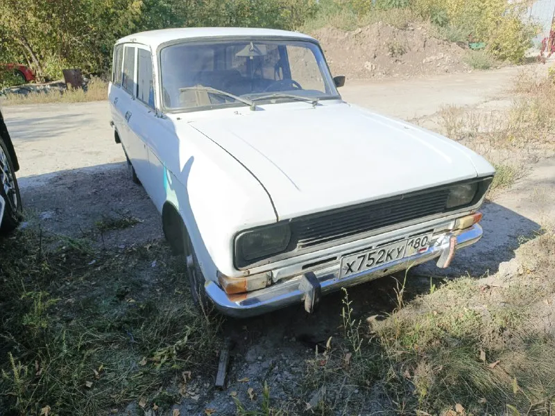 Продам азлк 2137 «москвич» 1984 года выпуска. двигатель стандартный, узам объёмом 1.5 литра на 75 ло... - фотография