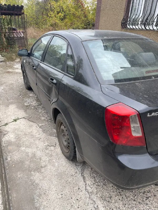 Продам шевроле лачетти. 2008г мотор:1,6 кпп: механика комплектация: 2стеклоподьемника, кондиционер,... - фотография