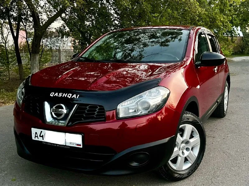 Nissan qashqai - ниссан кашкай рестайлинг. в состоянии близко к новому автомобилю! не бита, не крашена! 100%. вся в родной краске! куплена в 2011 году. один единственный владелец! за всю жизнь! пробег 132.тыс. км. сборка англия. гаражное хранения. авто абсолютно весь обслужен и не требует никаких вложений, и в ближайшее время не будет требовать. недавно было сделано большое т. о. всё остекление включая лобовое оригинал. не одна деталь не снималась. кузов лужённый оцинкован! 💰цена 920.000₽💰 📞 +79494115300 - фотография - 4