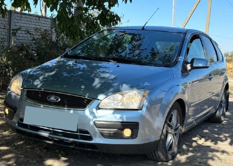 Продам ford focus || поколения 2007г. в. автомобиль в отличнейшем состоянии! с зеленой автотекой (бе... - фотография