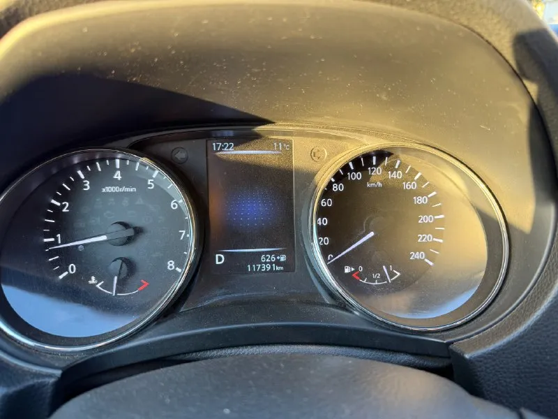 Продам nissan qashqai цена: 1.300.000р. год выпуска: 2016г. : 1.2т коробка: cvt пробег: 117.000км родной я хозяин, машину покупал для себя продаю в связи с покупкой жилья, машина в хорошем состоянии обслужена, никаких стуков, вибраций, посторонних шумов, бережная эксплуатация, машинка очень экономичная, салон не затертый, климат рабочий, хорошая летняя резина. остальные вопросы по телефону +79591901013 📞 звоните: +7(959)1901013 - фотография - 7