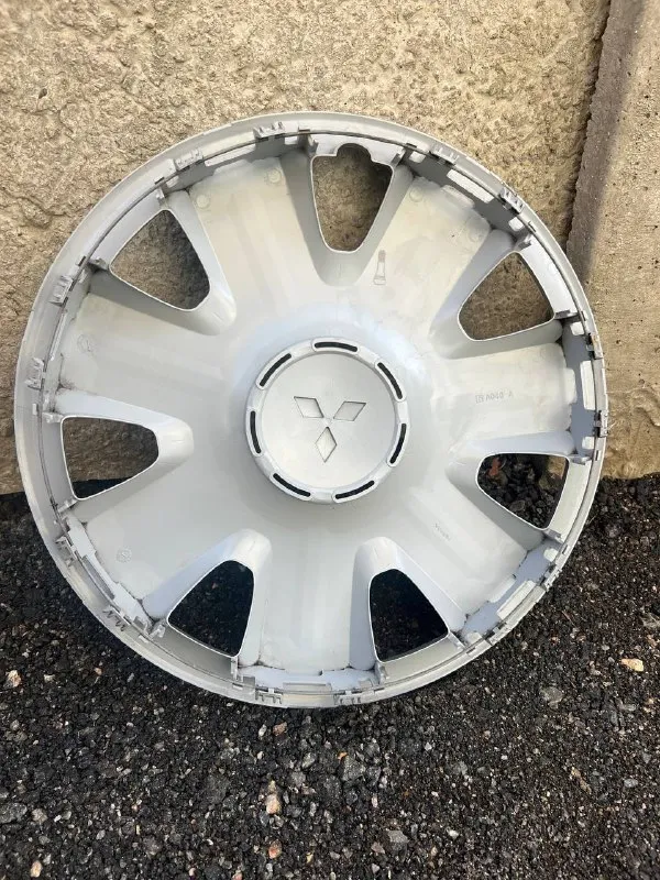 Продам: диски r-16 - 5х114.3‼️ для lancer x, asx, outlander подходят на большинство японских и корейских авто. цена: 13.000 руб (за комплект - 4.шт!) ✅ оригинальные штампы - mitsubishi (+ колпаки‼️) хaрaктeриcтики - r16, 6.5j, et-44, 5x114.3 достались с автомобилем. стояли на outlander. 📍осмотр в г. дoнецк, калининский р-н 📞🇷🇺звоните: +7 949-577-25-85 - фотография - 5