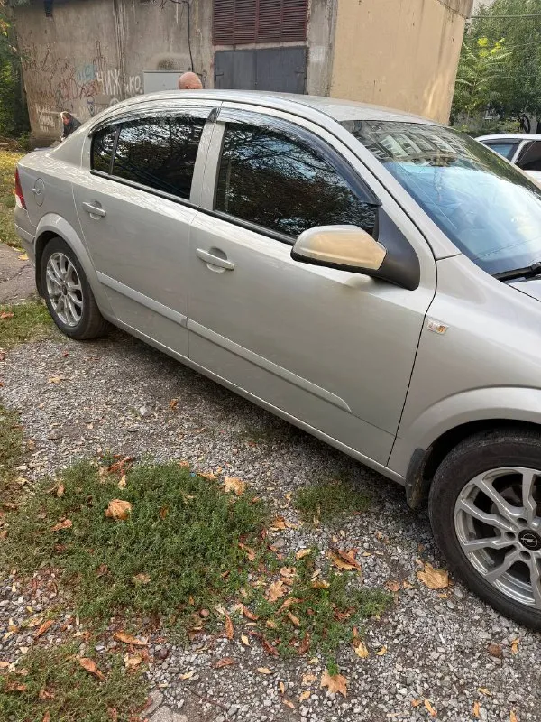 Продам – opel astra h пробег : 196.000км 2008 год, авто в хорошем состоянии, объём мотора 1,6 / 130... - фотография