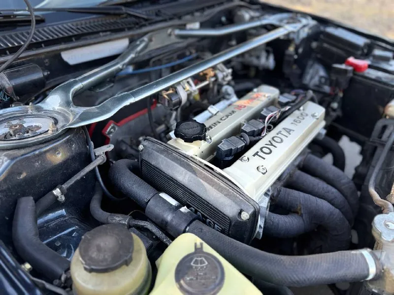 🇯🇵toyota corolla gt-i 💰цена: 830 000р 🏢город: мариуполь 📅год выпуска: 1989 🗒️пробег: 26 997км. ⚙️двигатель: 1.6 180л. с. ⛽топливо: бензин ⚙️кпп: механика 📞телефон: +7-949-727-41-51 +7-918-040-99-83 +7-989-263-55-56 💾 описание: ⏳капсула времени с историей ✔️всю жизнь в одной семье ✔️4age на стероидах - 180л. с. ✔️пробег после полной реставрации 27 000км! улица шевченко 269 - фотография - 7