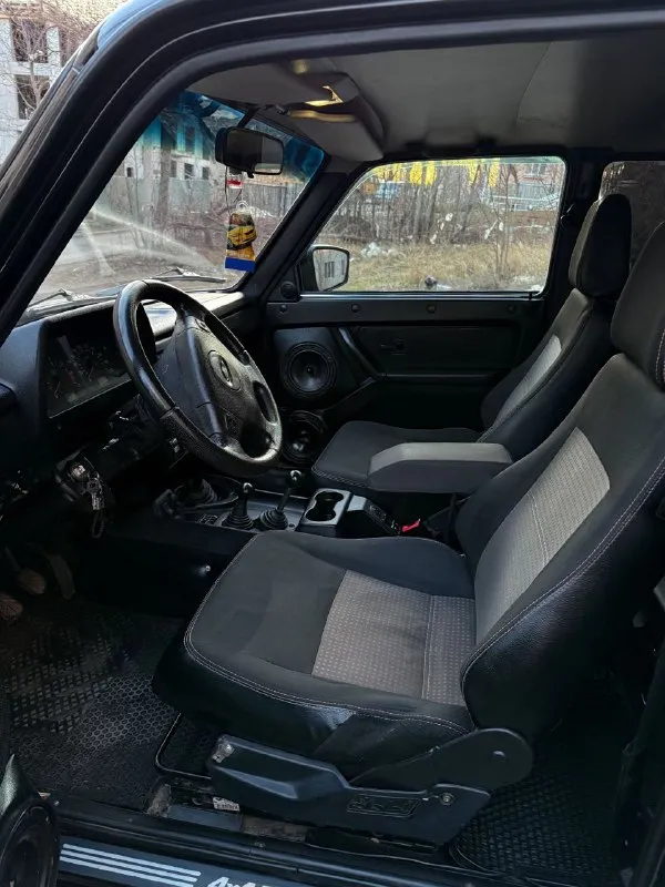 Срочно 🚘марка: lada niva urban ⚙привод:4wd ⚙двигатель:1.7л ⛽вид топлива: бензин 📅год выпуска: 2018 г 💴цена: 650.000 ₽ -механика в родном окрасе‼‼‼‼ -эл регулировка зеркал - кондиционер -электро стеклоподъемники -сигнализация ⁃ центральный замок -подогревы сидений -подушки безопасности (airbag), abs, esp. ⁃ акустика, aux, usb 📞🇷🇺 звоните: +79495661318 📍•город мариуполь - фотография - 8