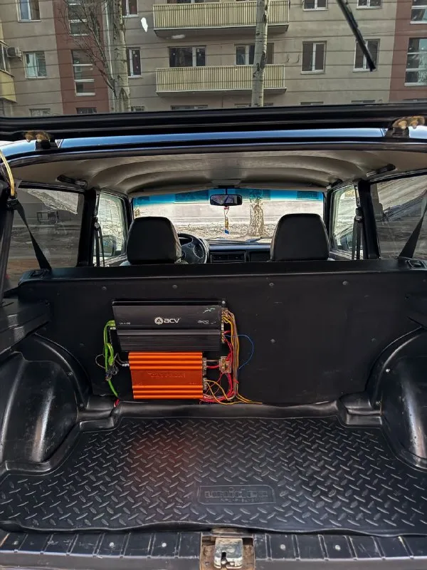 Срочно 🚘марка: lada niva urban ⚙привод:4wd ⚙двигатель:1.7л ⛽вид топлива: бензин 📅год выпуска: 2018 г 💴цена: 650.000 ₽ -механика в родном окрасе‼‼‼‼ -эл регулировка зеркал - кондиционер -электро стеклоподъемники -сигнализация ⁃ центральный замок -подогревы сидений -подушки безопасности (airbag), abs, esp. ⁃ акустика, aux, usb 📞🇷🇺 звоните: +79495661318 📍•город мариуполь - фотография - 9