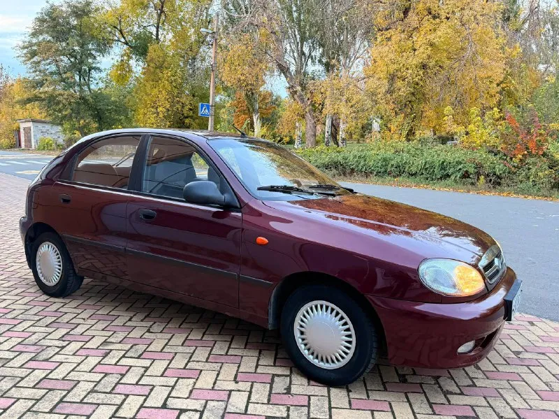 Продам sens 2011 года машина в хорошем состоянии пробег 121.000км автомобиль с гидро усилителем руля у авто 1 хозяин авто местный в родной краске по технической части что касается ходовой она новая! масла фильтра свечи броне провода все заменено. было сделано очень большое то около 50км назад. по документам чистая без каких либо проблем. музыка сигнализация цена 270.000 срочно возможен торг у авто донецк +79495721215 - фотография - 7