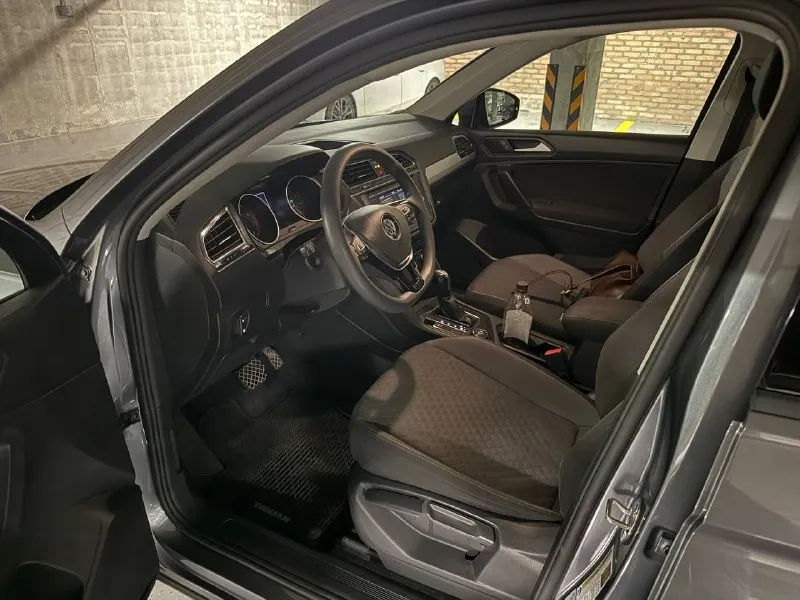 Продам личный автомобиль volkswagen tiguan 2019 года выпуска, коробка автомат aisin 8ст. , привод полный в идеальном состоянии, пробег 58600км, вложений не требует. В авто установлены датчики мёртвых зон, камера заднего вида, мультируль, кондиционер, датчик давления шин, полный привод, выбор режима езды, led лампы, электро ручник, комплект зимней резины в подарок. Переоформление в мрэо. Авто не из грузии. Отвечу на все интересующие вопросы.
Цена 2.225.000₽
Дмитрий +79185313435 (telegram)
+79490440681 - фотография - 2